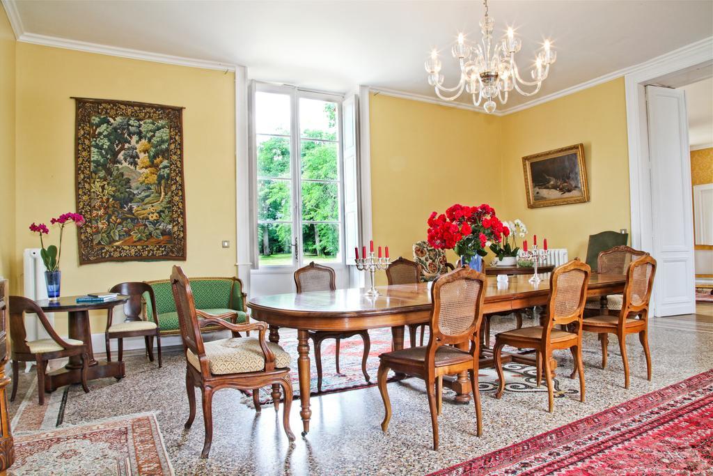 Saint-Sulpice-et-Cameyrac Chateau Lamothe Du Prince Noir - B&B المظهر الخارجي الصورة