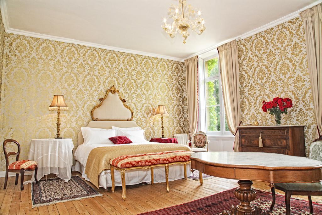 Saint-Sulpice-et-Cameyrac Chateau Lamothe Du Prince Noir - B&B الغرفة الصورة